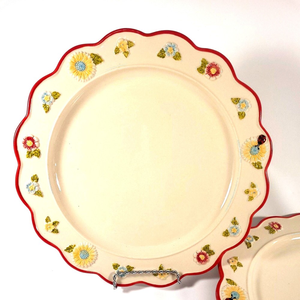 set of 2 Temptations‎ RED Gingham Garden Dinner  Plates